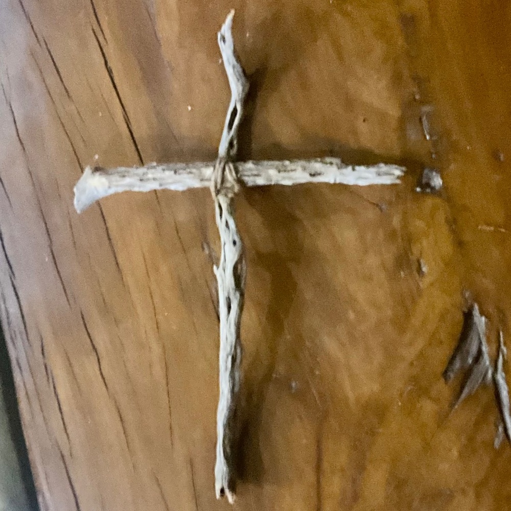 Old Rugged Cross Gift Box - Picture 4 of 14